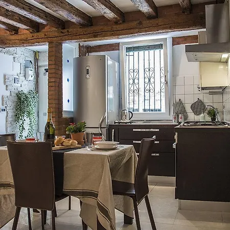 Apartment Venicein *